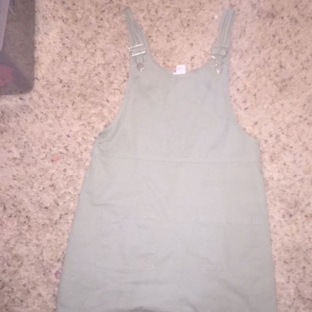 Overall dress